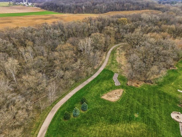 6480 Revere Pass, Deforest, WI 53532
