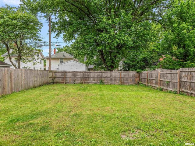 1519 SPRING Street, Springfield, IL 62704