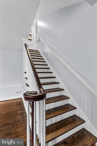 1420 CLEARVIEW AVE, Lancaster, PA 17601