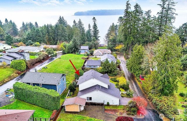 8259 SE O'Farrell Lane, Port Orchard, WA 98366