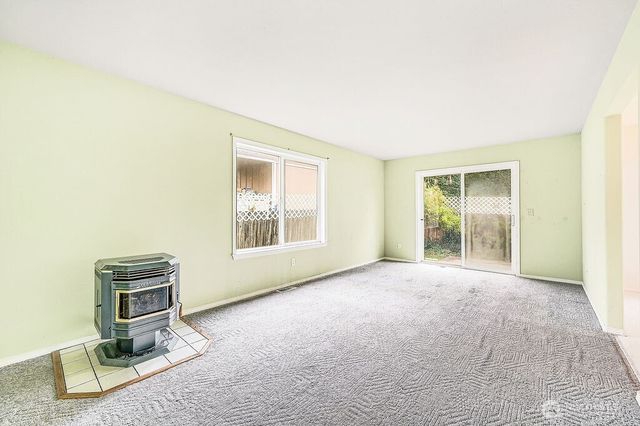 8259 SE O'Farrell Lane, Port Orchard, WA 98366