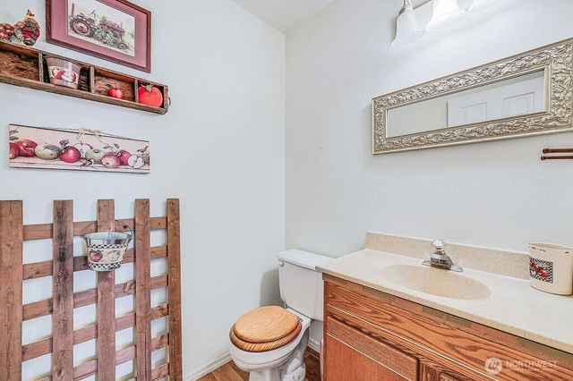 8259 SE O'Farrell Lane, Port Orchard, WA 98366