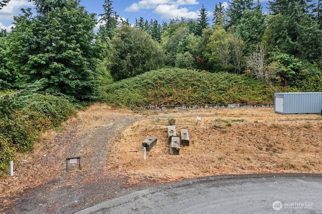 26516 Lindvog Rd N E, Kingston, WA 98346