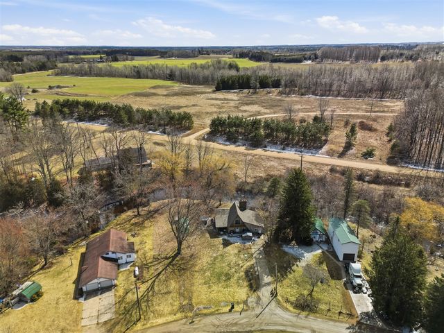21134 Ceasar Drive, Marion, MI 49665