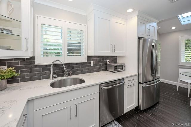 155 Laurel Lane, Wantagh, NY 11793