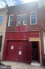 826 E RUSSELL STREET, Philadelphia, PA 19134