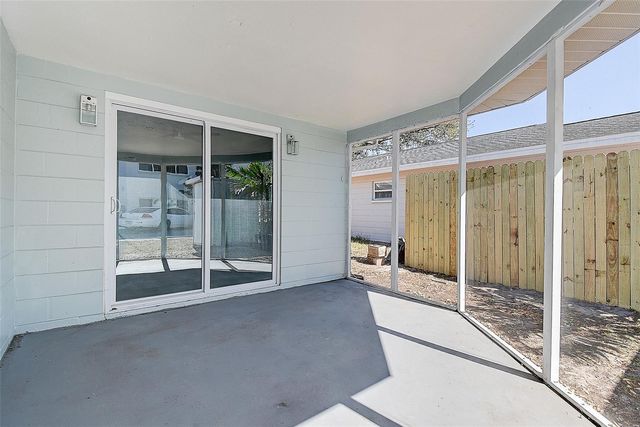 130 42ND AVENUE N, St Petersburg, FL 33703