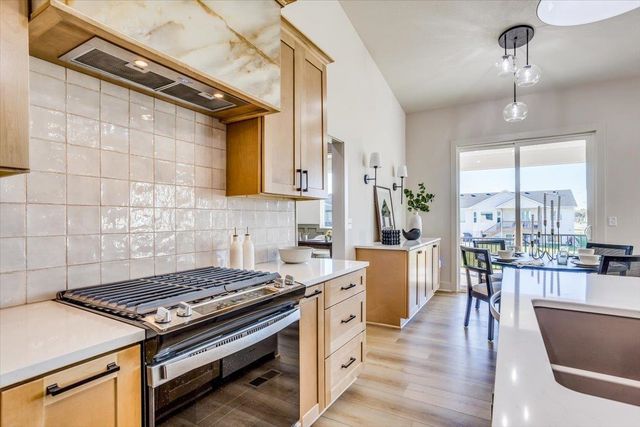 196 S Wellcrest Ct., Wichita, KS 67052