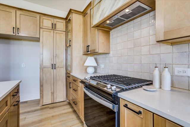 196 S Wellcrest Ct., Wichita, KS 67052