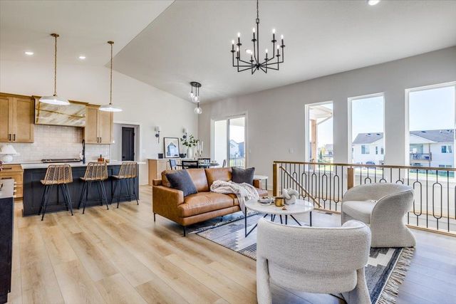 196 S Wellcrest Ct., Wichita, KS 67052