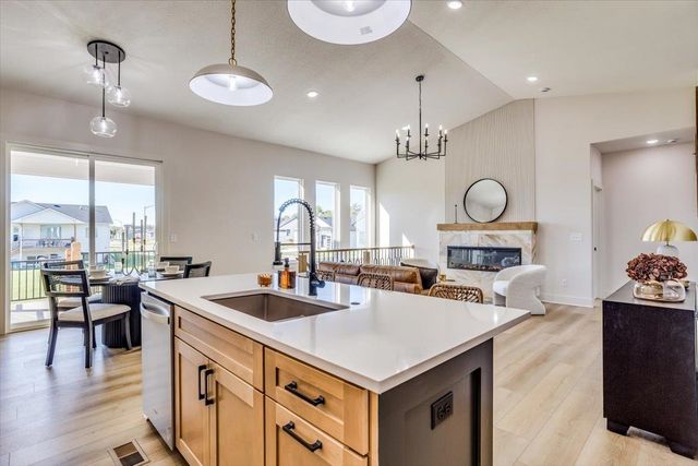 196 S Wellcrest Ct., Wichita, KS 67052