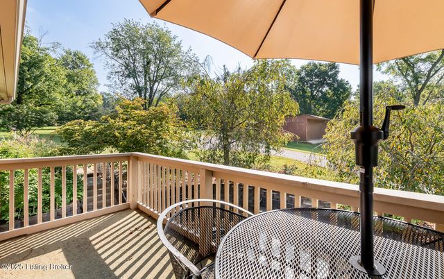 3519 Chenoweth Run Rd, Louisville, KY 40299