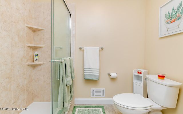 3519 Chenoweth Run Rd, Louisville, KY 40299