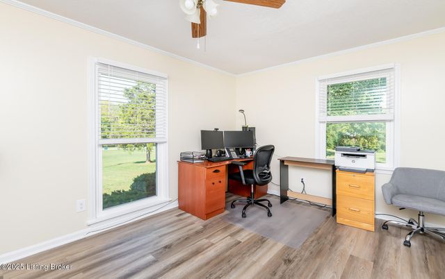 3519 Chenoweth Run Rd, Louisville, KY 40299