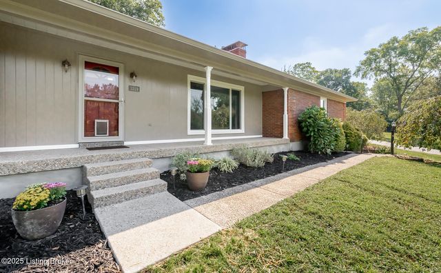 3519 Chenoweth Run Rd, Louisville, KY 40299