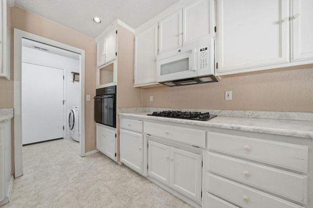 16689 Silver Pine Rd, Pioneer, CA 95666