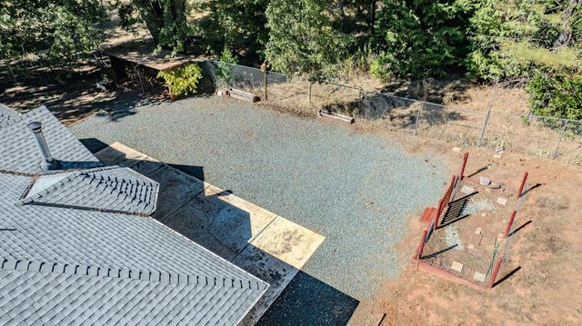 16689 Silver Pine Rd, Pioneer, CA 95666