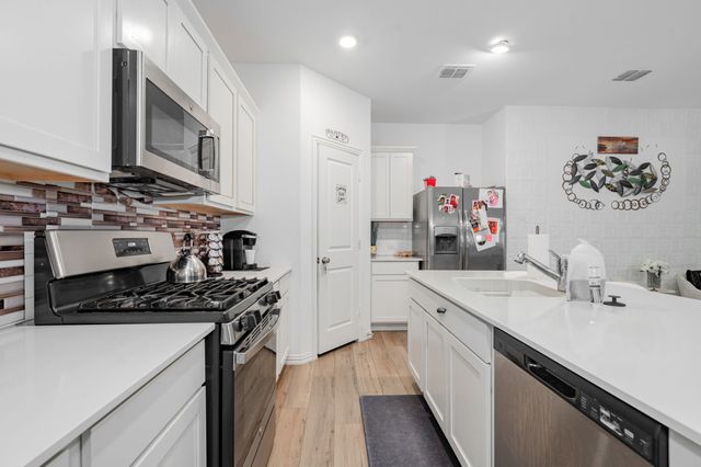1034 Manuel Drive, Fate, TX 75087