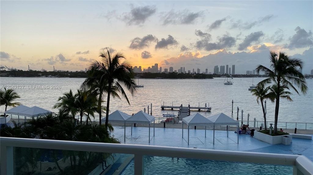 1000 WEST AVE 318, Miami Beach, FL 33139