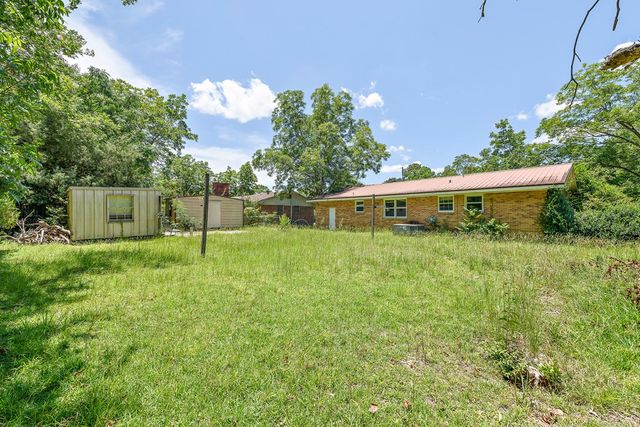 803 Dogwood Trl, Dothan, AL 36301