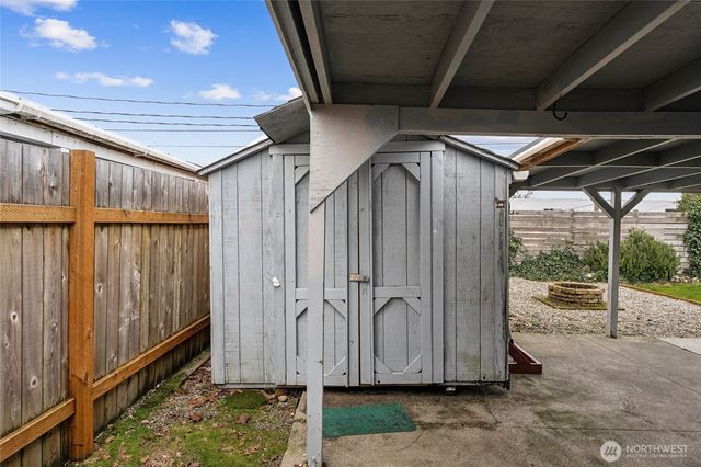 6105 Wildaire Road SW, Lakewood, WA 98499