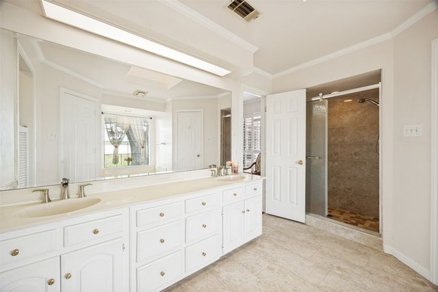 3306 Bluffview Drive, Garland, TX 75043
