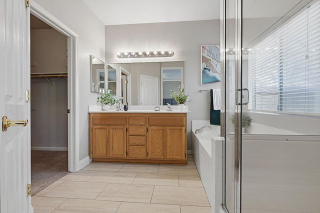 6710 Magnolia Way, Rocklin, CA 95765