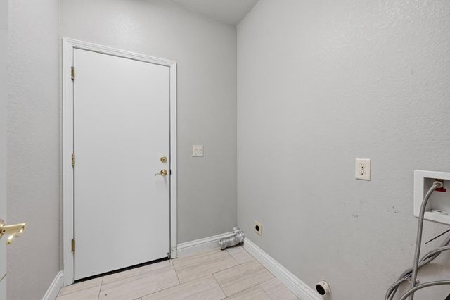 6710 Magnolia Way, Rocklin, CA 95765