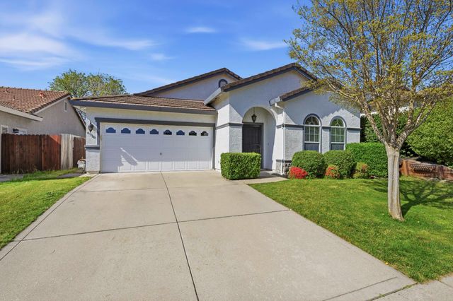 6710 Magnolia Way, Rocklin, CA 95765