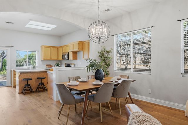 6710 Magnolia Way, Rocklin, CA 95765