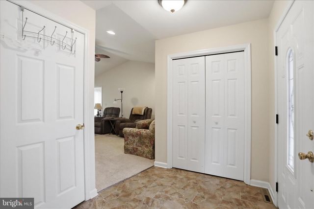 6503 MOUNTAIN DRIVE RD, Chambersburg, PA 17202