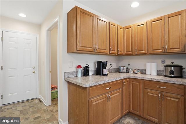 6503 MOUNTAIN DRIVE RD, Chambersburg, PA 17202