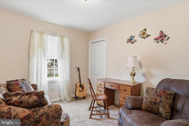 6503 MOUNTAIN DRIVE RD, Chambersburg, PA 17202