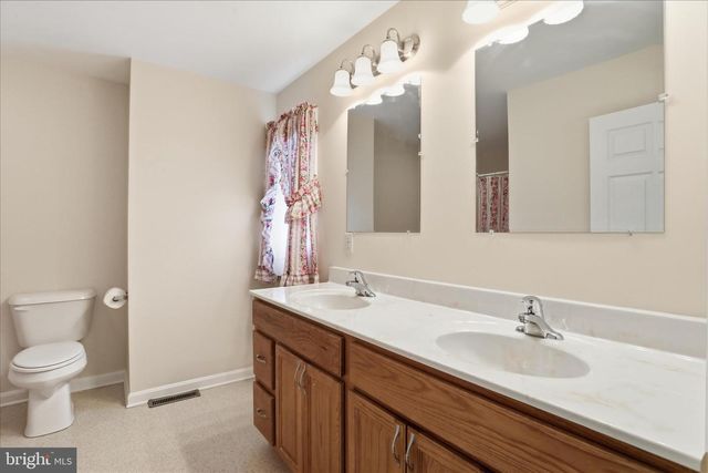 6503 MOUNTAIN DRIVE RD, Chambersburg, PA 17202