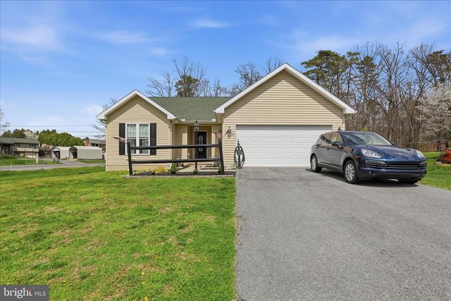 6503 MOUNTAIN DRIVE RD, Chambersburg, PA 17202