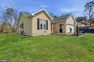 6503 MOUNTAIN DRIVE RD, Chambersburg, PA 17202