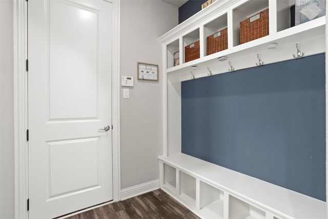 331 Crosswind Drive, Waxahachie, TX 75167