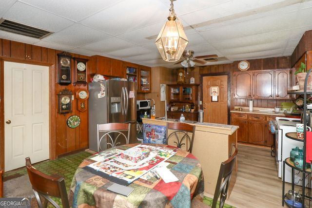 651 S Jackson Street, Hartwell, GA 30643