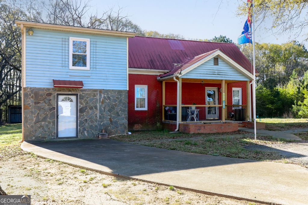 651 S Jackson Street, Hartwell, GA 30643