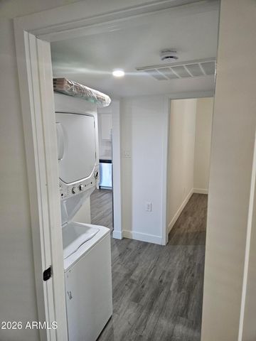 780 W COOLIDGE Street B, Phoenix, AZ 85013
