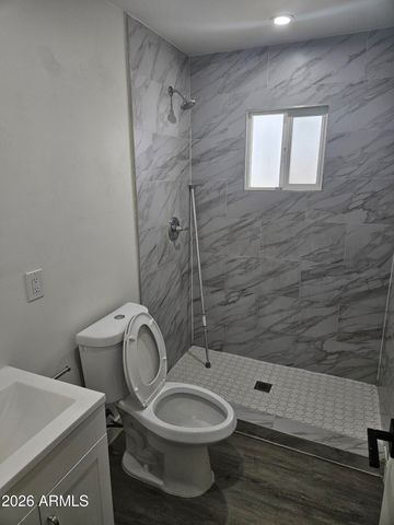 780 W COOLIDGE Street B, Phoenix, AZ 85013