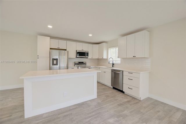 610 N 31st Ct 610, Hollywood, FL 33021