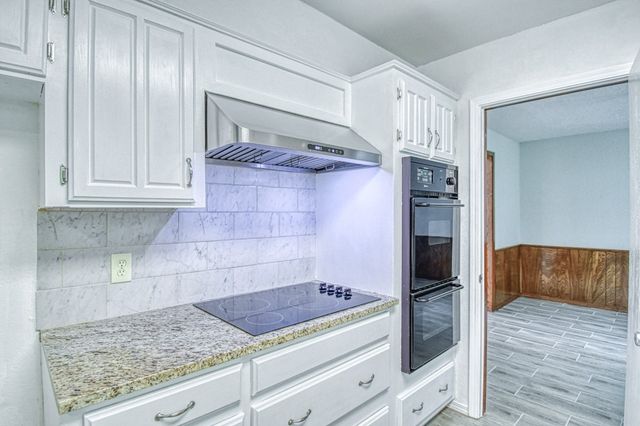 1117 Robin Hood Lane, Norman, OK 73072