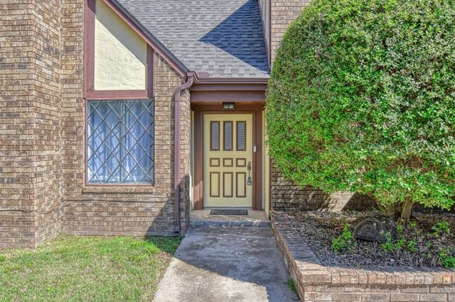 1117 Robin Hood Lane, Norman, OK 73072