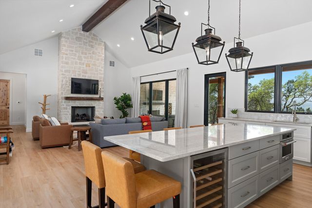 1930 S Rainbow Ranch RD, Wimberley, TX 78676