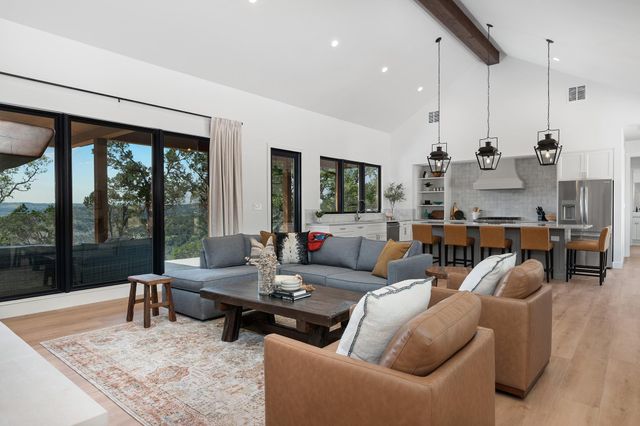 1930 S Rainbow Ranch RD, Wimberley, TX 78676