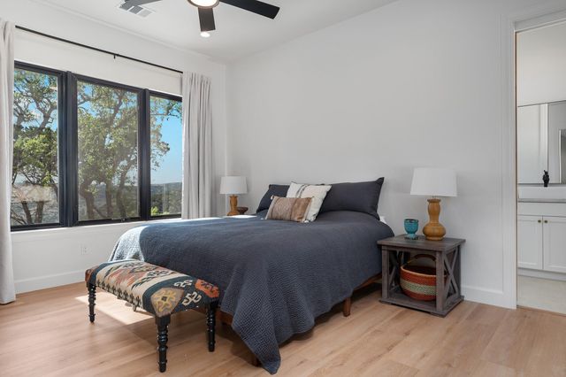 1930 S Rainbow Ranch RD, Wimberley, TX 78676