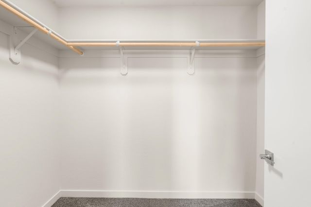 2024 Sunset Drive 6, Medford, OR 97501