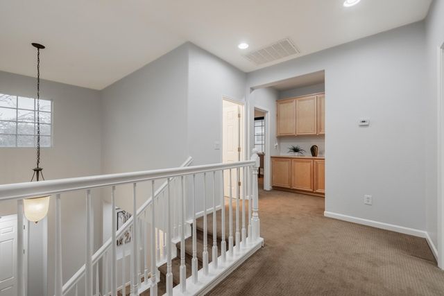 232 Kelley Mist Ln, Tracy, CA 95377