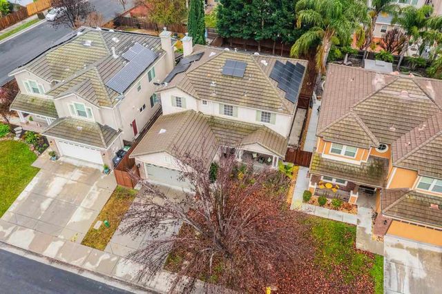 232 Kelley Mist Ln, Tracy, CA 95377